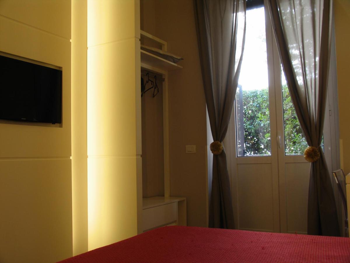 Dea Roma Inn Exterior foto